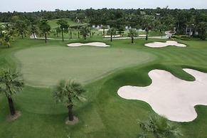 Suwan Golf and Country Club