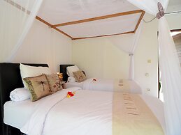 Villa Candi Kecil Tujuh by Villa Finder