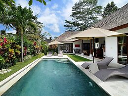 Villa Candi Kecil Tujuh by Villa Finder