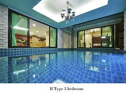 Natcha Pool Villa Pattaya