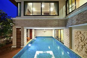 Natcha Pool Villa Pattaya