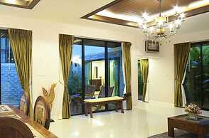 Natcha Pool Villa Pattaya