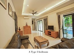 Natcha Pool Villa Pattaya