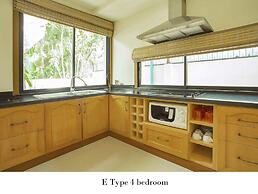 Natcha Pool Villa Pattaya