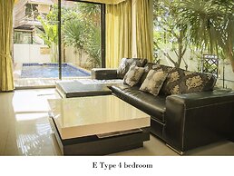Natcha Pool Villa Pattaya