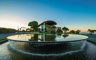 Camphortree Hotel & Resort