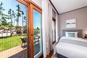 Camphortree Hotel & Resort