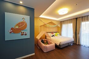 Camphortree Hotel & Resort