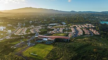 Camphortree Hotel & Resort