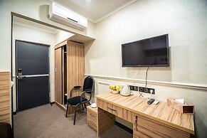 Mildom Premium Hotel