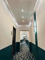 Mildom Premium Hotel