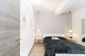 SkyTower - The Right Space