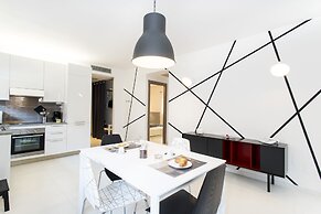 SkyTower - The Right Space