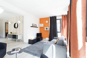 SkyTower - The Right Space