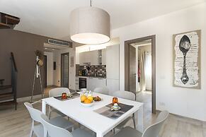 SkyTower - The Right Space