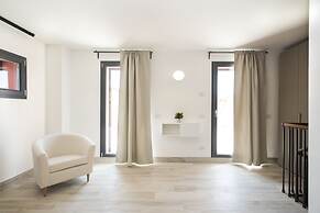 SkyTower - The Right Space