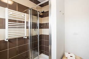 SkyTower - The Right Space