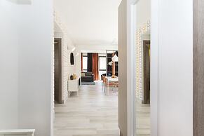 SkyTower - The Right Space