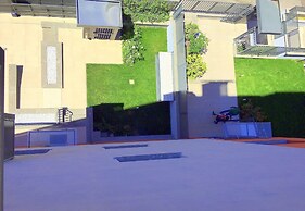 SkyTower - The Right Space