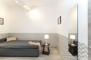 SkyTower - The Right Space