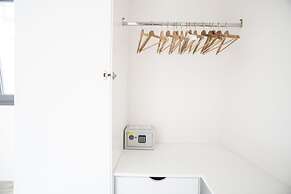 SkyTower - The Right Space