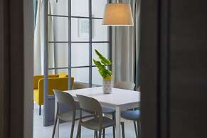 SkyTower - The Right Space