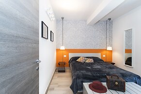 SkyTower - The Right Space