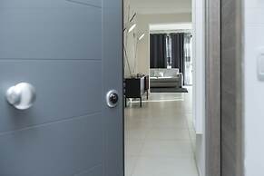 SkyTower - The Right Space