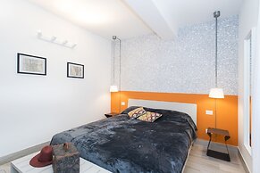 SkyTower - The Right Space