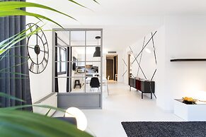 SkyTower - The Right Space