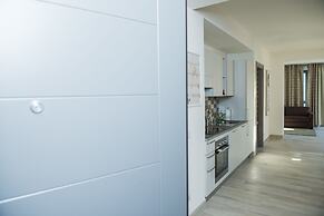 SkyTower - The Right Space