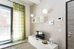 SkyTower - The Right Space