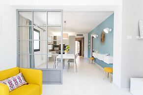 SkyTower - The Right Space