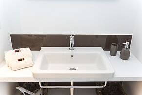 SkyTower - The Right Space