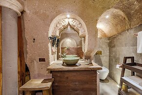 Eyes Of Cappadocia Cave Hotel