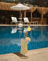 Lemon Garden Hotel Turkbuku