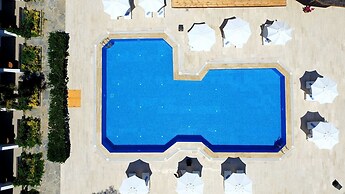 Lemon Garden Hotel Turkbuku