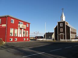 Lambastadir Guesthouse