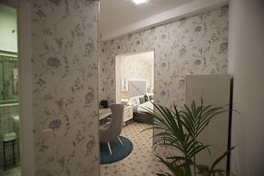 Hostal Boutique Palace - Adults Only