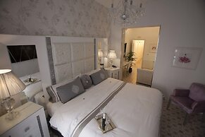 Hostal Boutique Palace - Adults Only