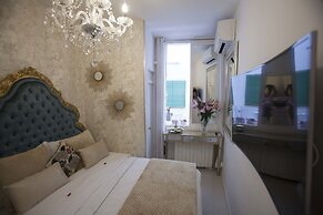 Hostal Boutique Palace - Adults Only