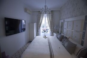 Hostal Boutique Palace - Adults Only