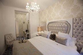 Hostal Boutique Palace - Adults Only