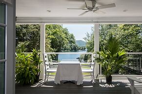 Chateau Rooms
