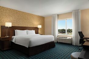 Fairfield Inn & Suites by Marriott London