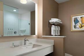 Fairfield Inn & Suites by Marriott London