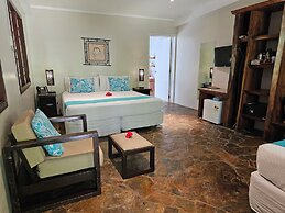 Paradise Cove Resort