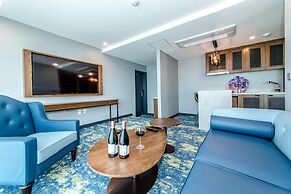 Jeju Marevo Beach Hotel