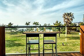 Jeju Marevo Beach Hotel