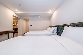 Jeju Marevo Beach Hotel